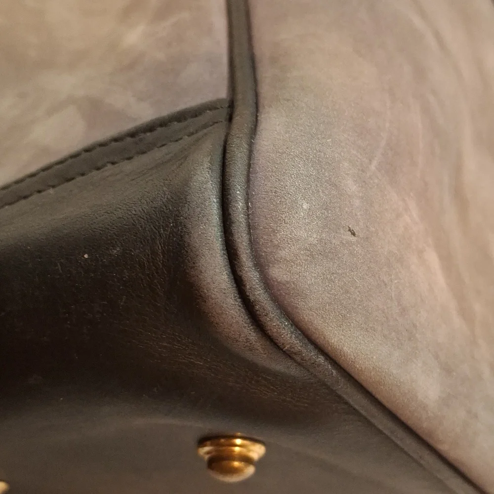 Dooney & Bourke tote - Picture 15 of 16